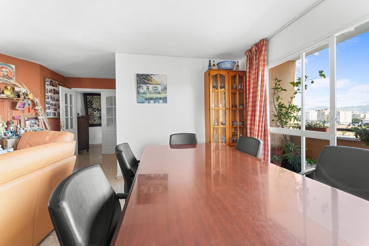 5 bedroom Apartment for sale in Malaga city - € 755,000 (Ref: 10084978)