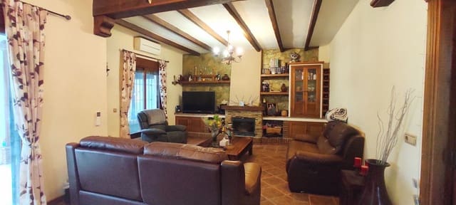 Pareado de 4 habitaciones en Alhaurín el Grande en venta con piscina - 695.000 € (Ref: 10084980)