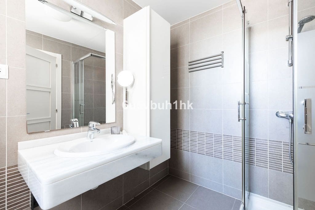 3 sypialnia Penthouse na sprzedaż w Torrequebrada z basenem - 695 000 € (Ref: 10084981)