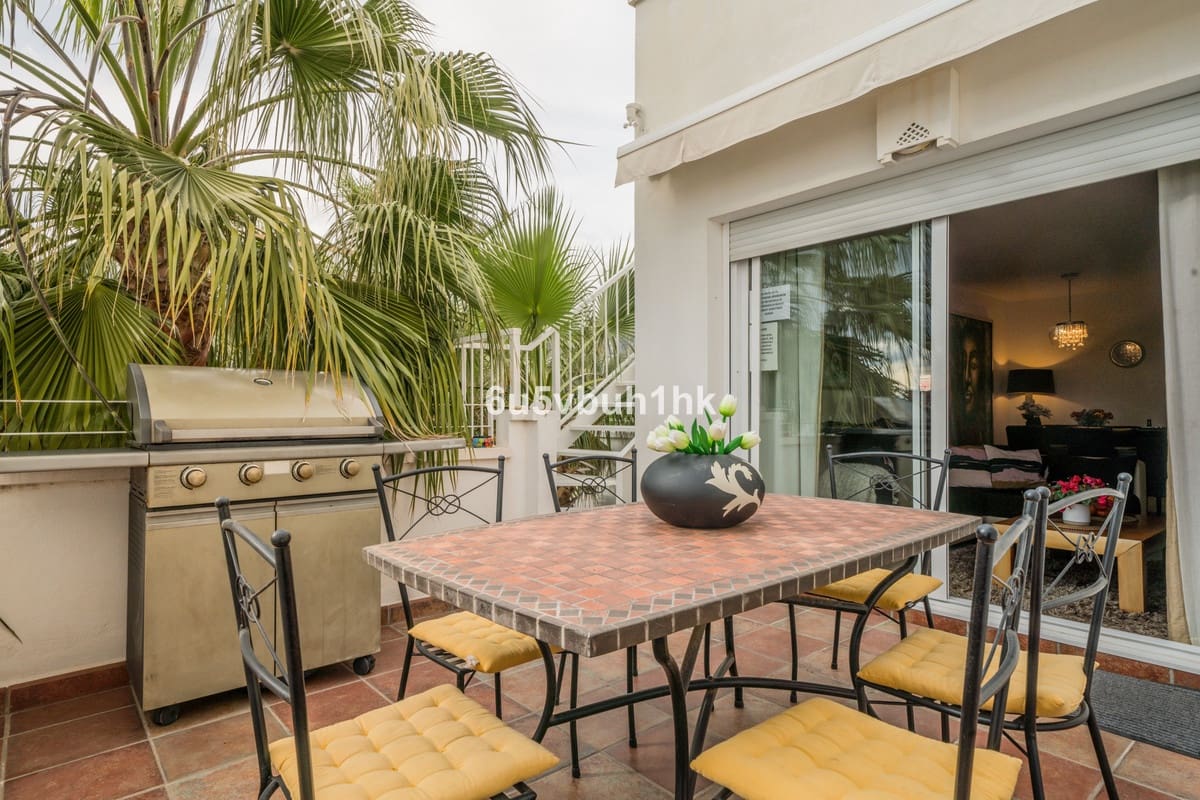 3 sypialnia Penthouse na sprzedaż w Torrequebrada z basenem - 695 000 € (Ref: 10084981)