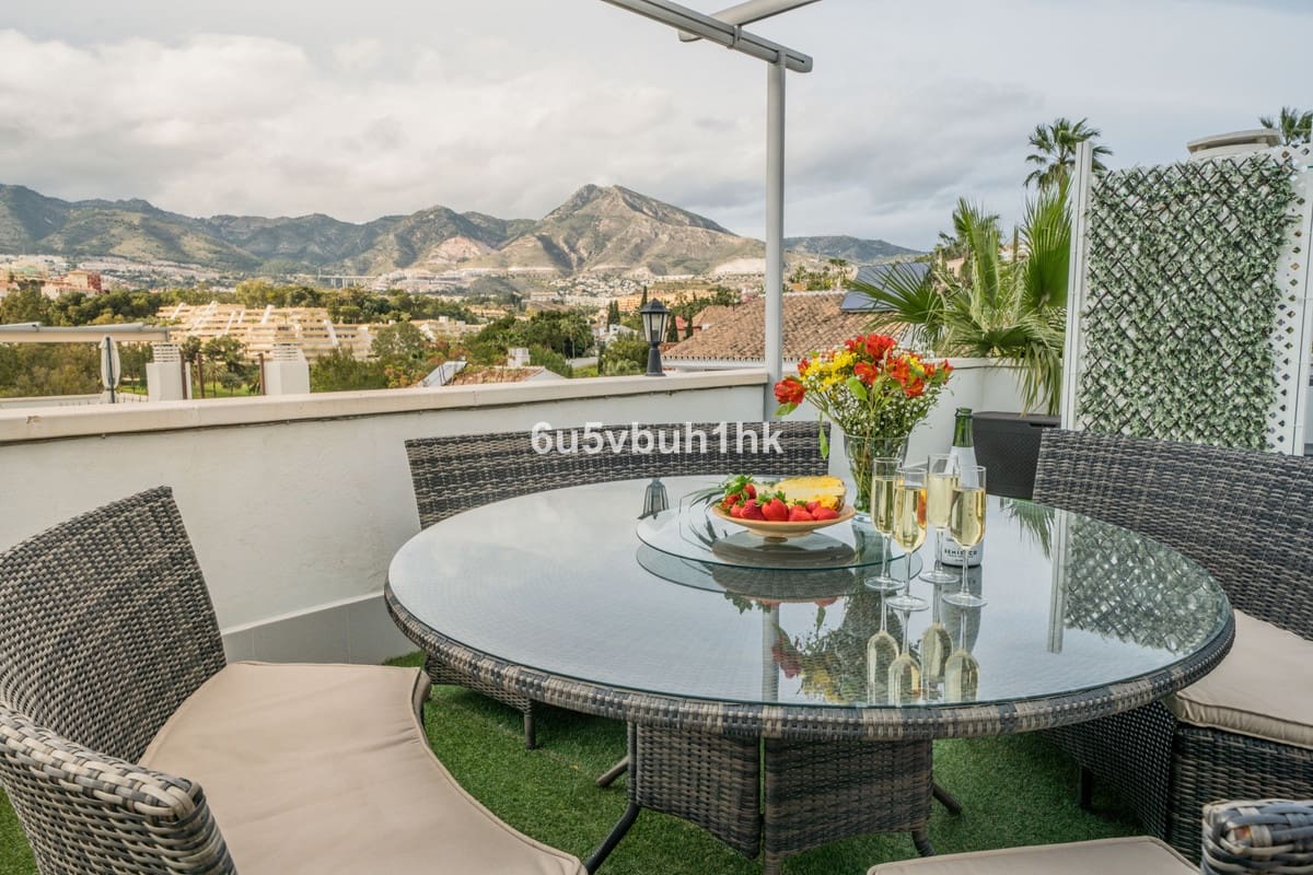 3 sypialnia Penthouse na sprzedaż w Torrequebrada z basenem - 695 000 € (Ref: 10084981)
