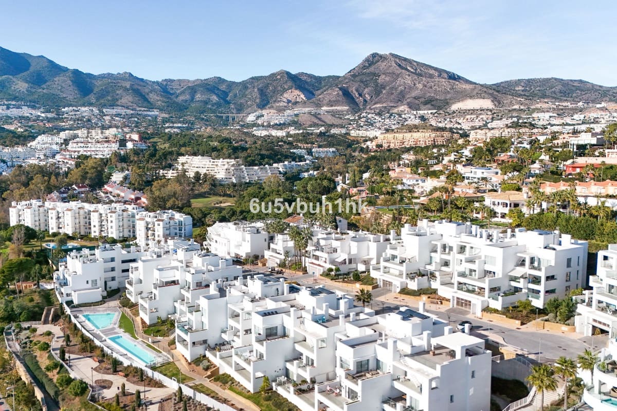 3 sypialnia Penthouse na sprzedaż w Torrequebrada z basenem - 695 000 € (Ref: 10084981)