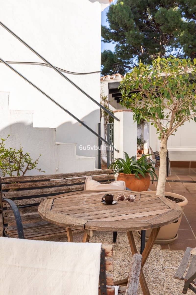 5 sypialnia Dom blizniak na sprzedaż w Torremolinos z basenem - 915 000 € (Ref: 10084982)