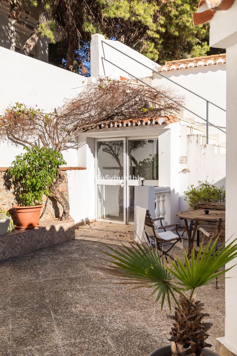 5 sypialnia Dom blizniak na sprzedaż w Torremolinos z basenem - 915 000 € (Ref: 10084982)