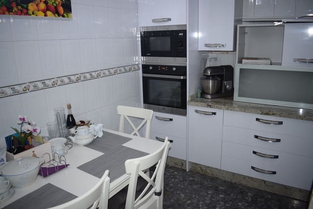 3 quarto Moradia em Banda para venda em Centro Historico, Málaga cidade - 798 500 € (Ref: 10084984)