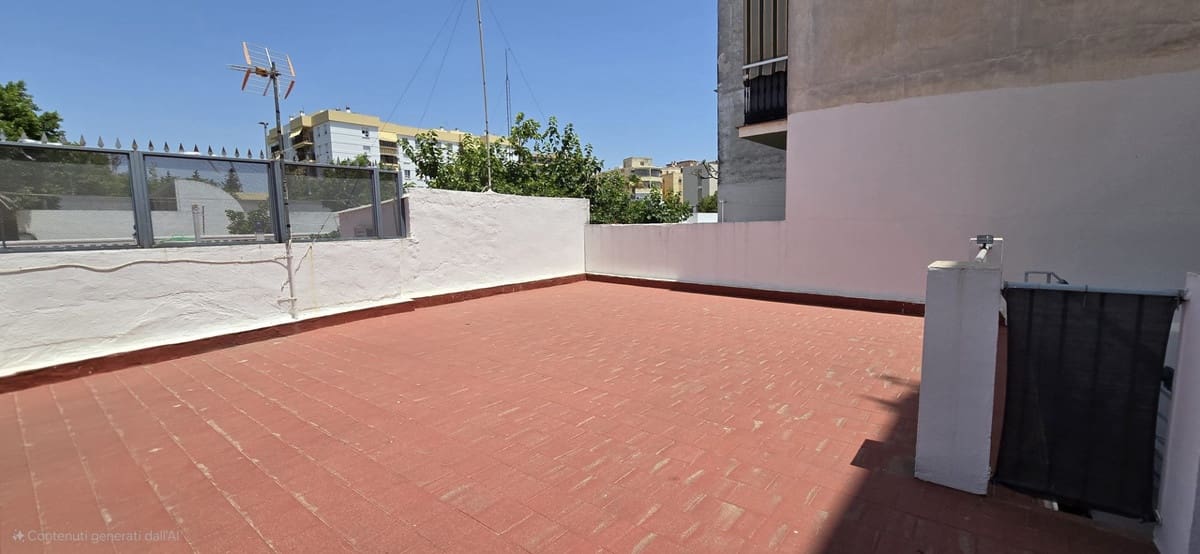3 quarto Moradia Geminada para venda em Torremolinos - 350 000 € (Ref: 10084985)