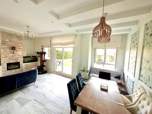 3 sypialnia Dom szeregowy na sprzedaż w Benalmádena z basenem - 545 000 € (Ref: 10084989)