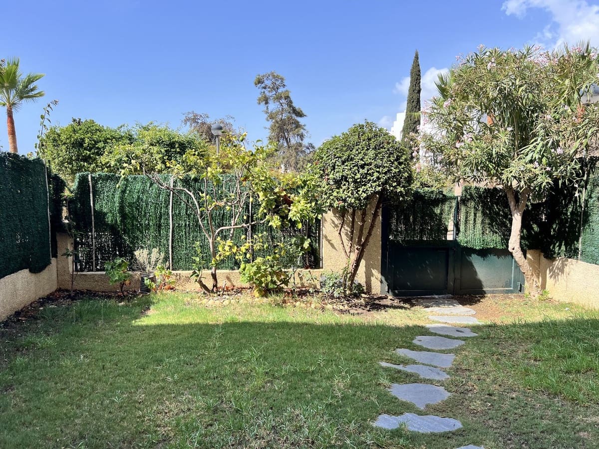 3 sypialnia Dom szeregowy na sprzedaż w Benalmadena z basenem - 545 000 € (Ref: 10084989)