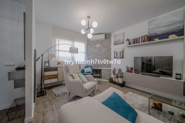 3 slaapkamer Rijtjeshuis te koop in Rincón de la Victoria - € 539.000 (Ref: 10084990)
