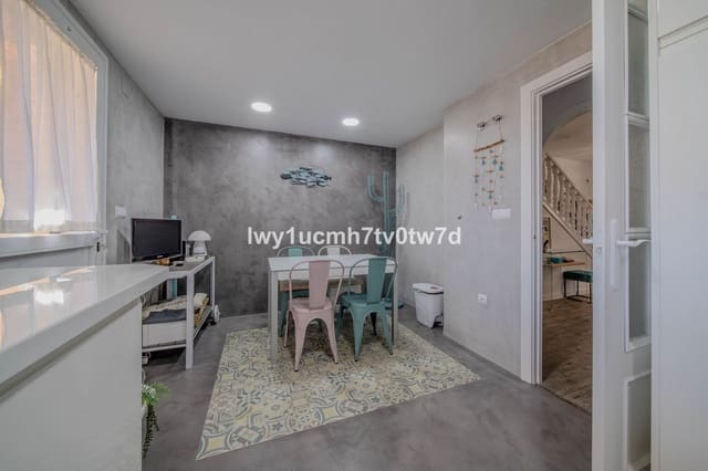 3 slaapkamer Rijtjeshuis te koop in Rincón de la Victoria - € 539.000 (Ref: 10084990)
