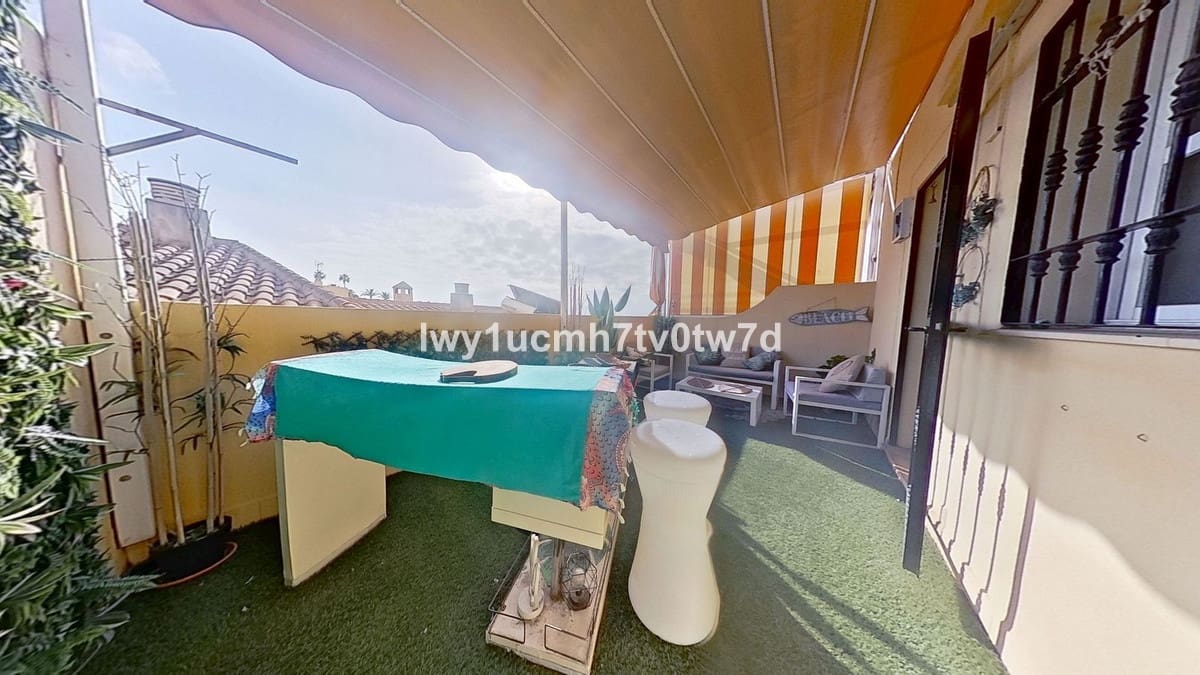 3 slaapkamer Rijtjeshuis te koop in Rincon de la Victoria - € 539.000 (Ref: 10084990)