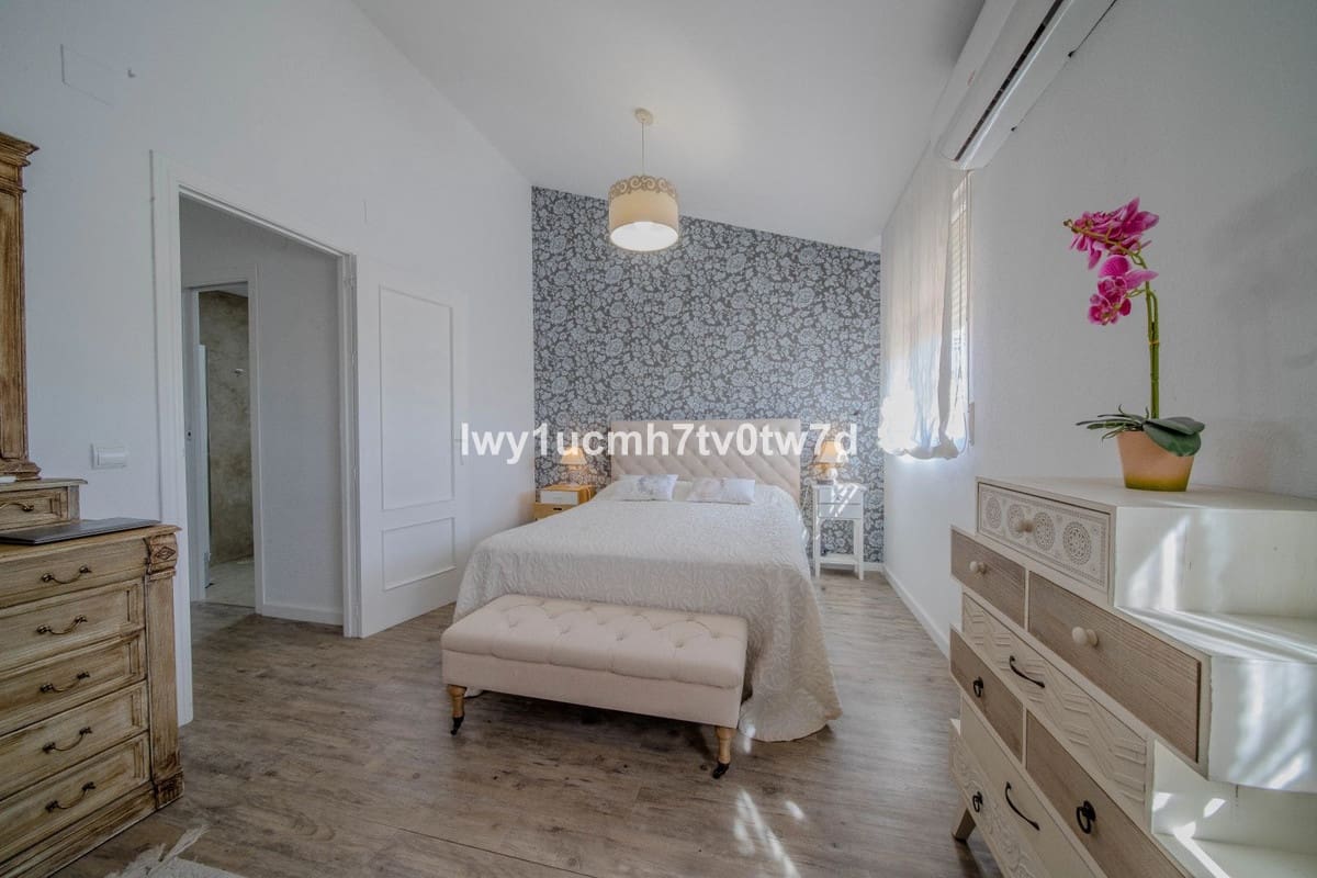 3 slaapkamer Rijtjeshuis te koop in Rincon de la Victoria - € 539.000 (Ref: 10084990)