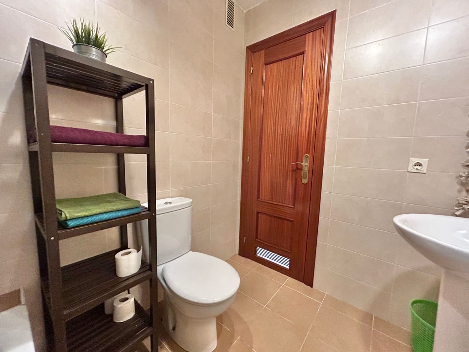2 bedroom Apartment for sale in Malaga city with garage - € 375,000 (Ref: 10084996)
