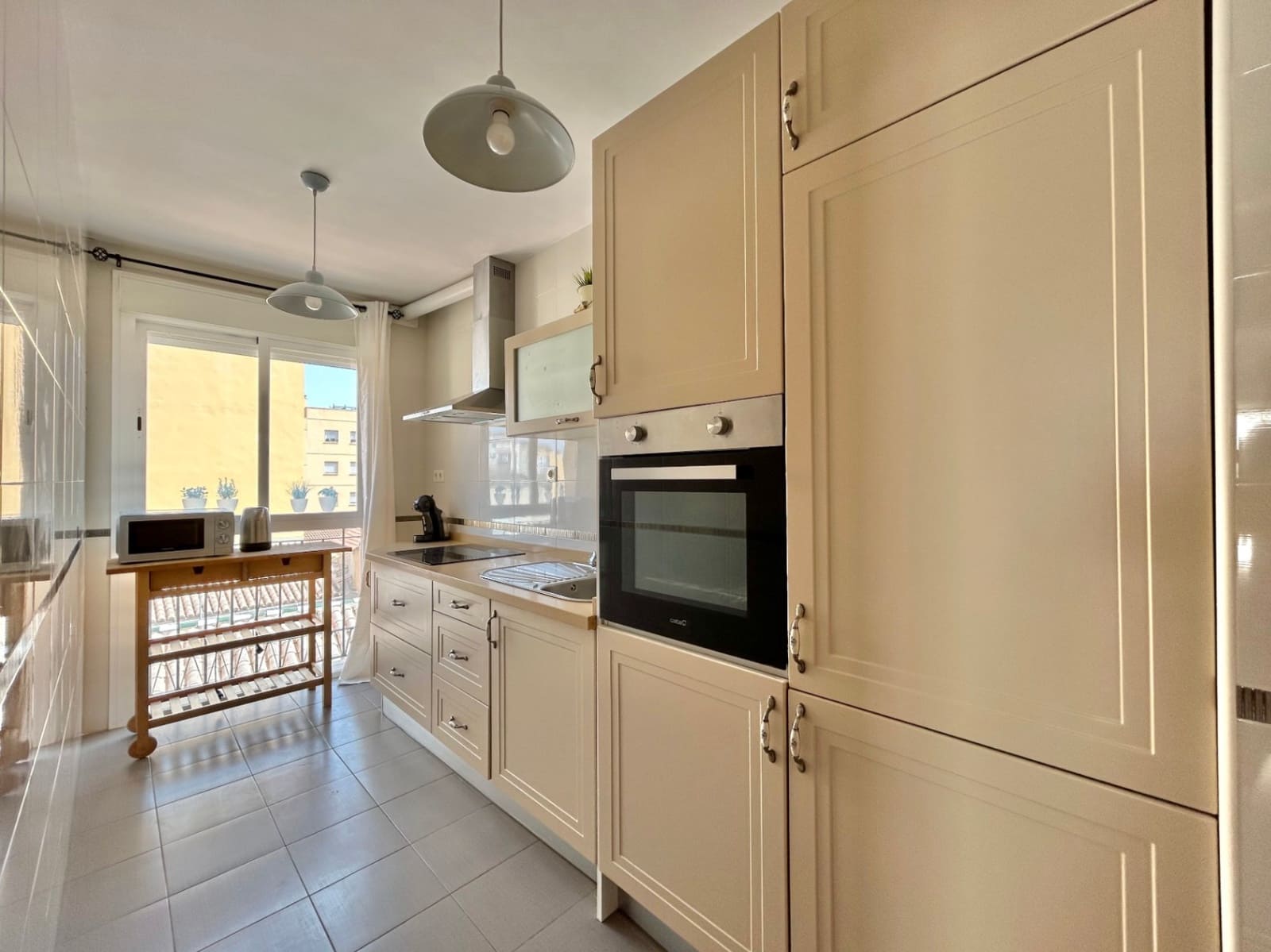 2 bedroom Apartment for sale in Malaga city with garage - € 375,000 (Ref: 10084996)