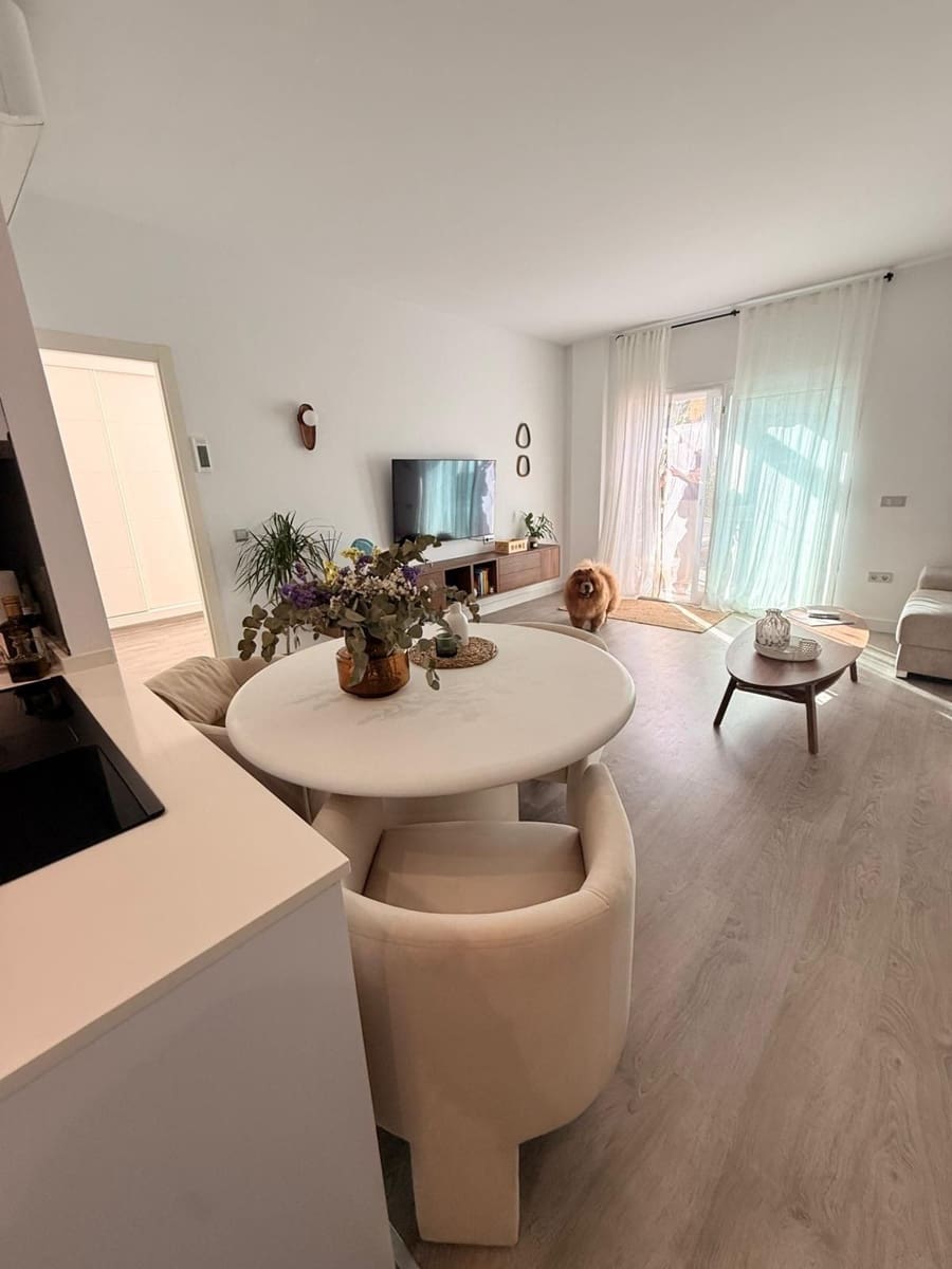 2 sovrum Lägenhet till salu i Benalmadena med pool - 580 000 € (Ref: 10084997)