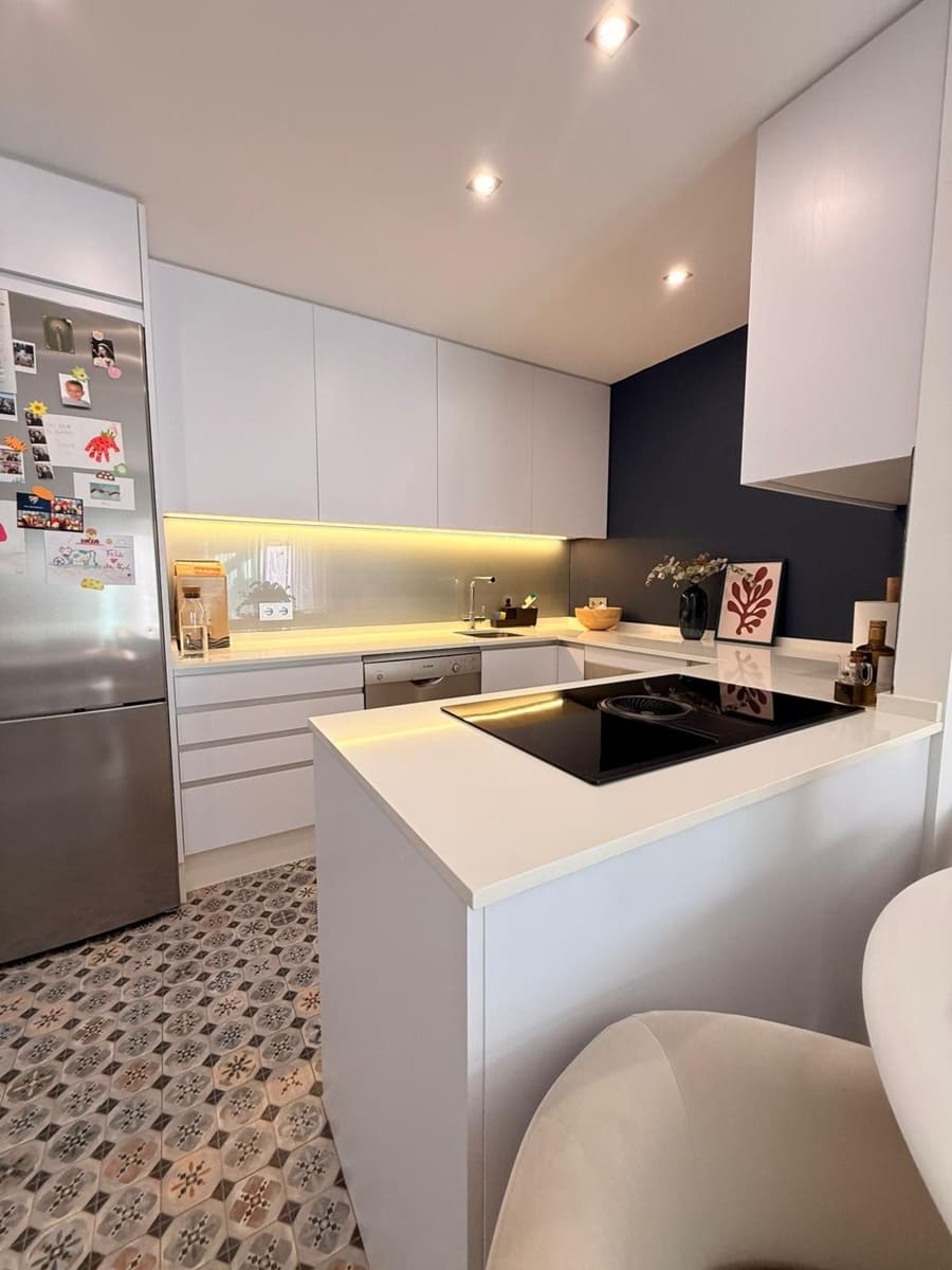 2 sovrum Lägenhet till salu i Benalmadena med pool - 580 000 € (Ref: 10084997)