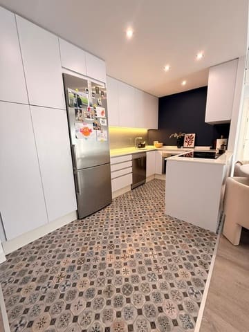 2 sovrum Lägenhet till salu i Benalmádena med pool - 580 000 € (Ref: 10084997)