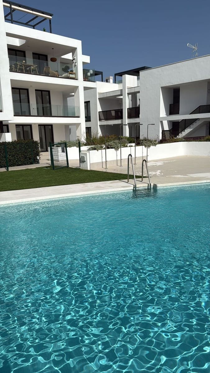 2 sypialnia Apartament na sprzedaż w Benalmadena z basenem - 449 000 € (Ref: 10085002)