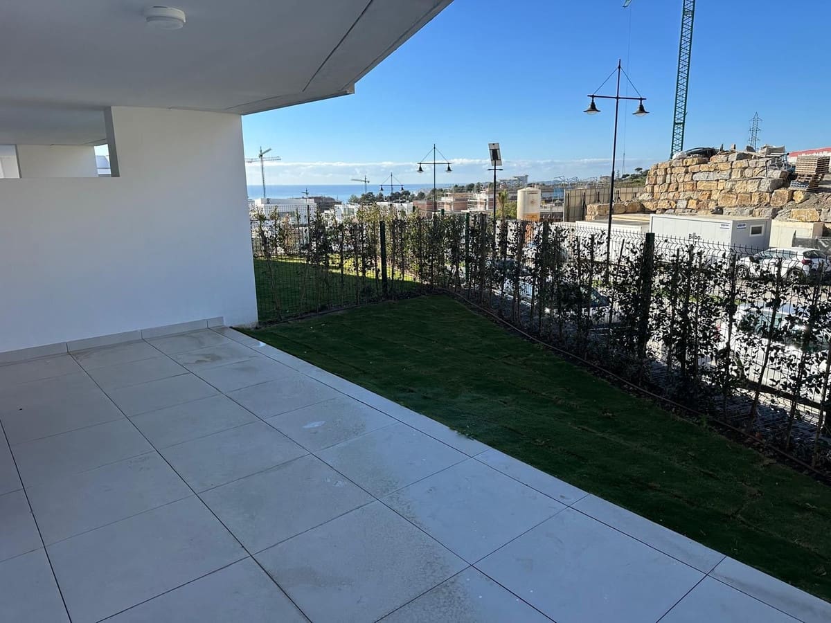 2 sypialnia Apartament na sprzedaż w Benalmadena z basenem - 449 000 € (Ref: 10085002)
