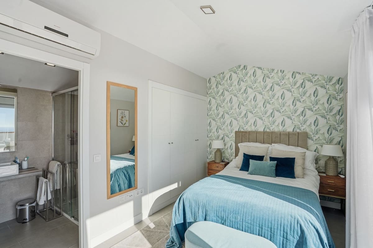 3 Zimmer Penthouse zu verkaufen in Benalmadena mit Pool - 619.995 € (Ref: 10093642)