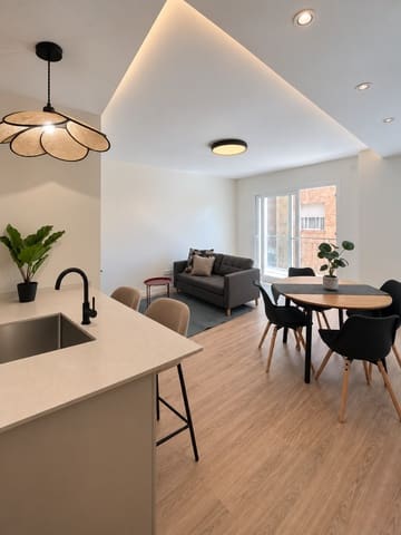 3 sovrum Lägenhet till salu i El Palo, Málaga stad - 420 000 € (Ref: 10093797)