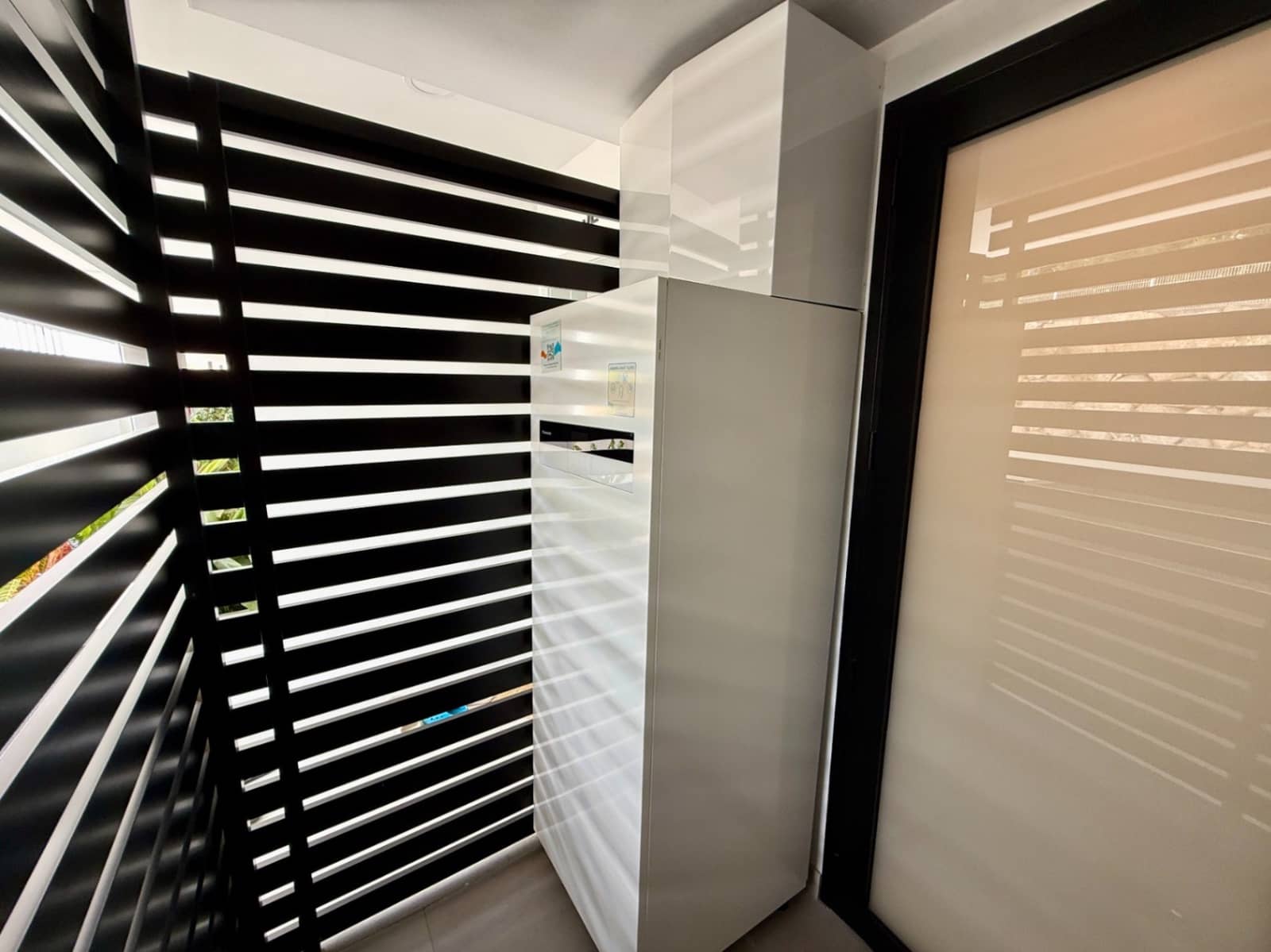 Apartamento de 2 habitaciones en Fuengirola en venta con piscina garaje - 945.000 € (Ref: 10147417)