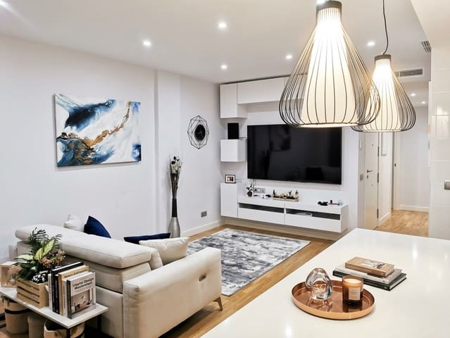 3 soveværelse Lejlighed til salg i Torremolinos med swimmingpool garage - € 540.000 (Ref: 10147496)
