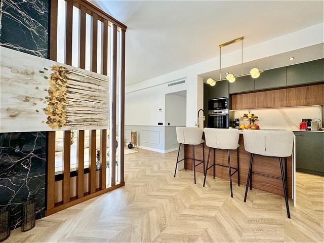4 camera da letto Appartamento in vendita in Ensanche Centro, Malaga città - 1.165.000 € (Rif: 10156903)