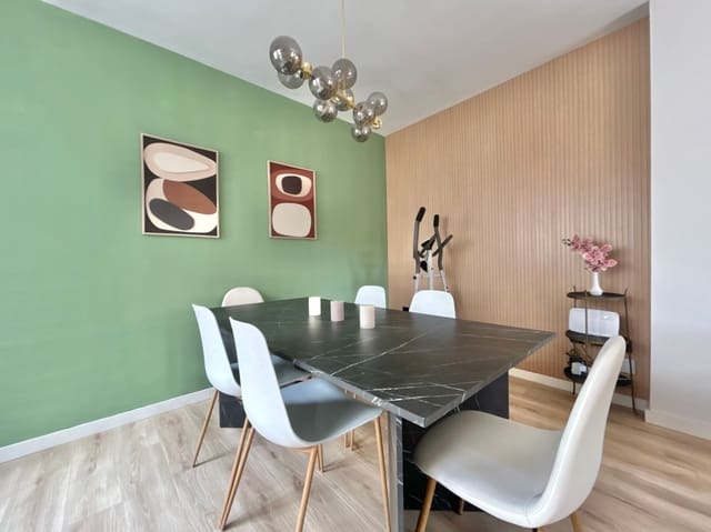 3 soveværelse Penthouse til salg i Centro Historico, Málaga by med garage - € 375.000 (Ref: 10165510)