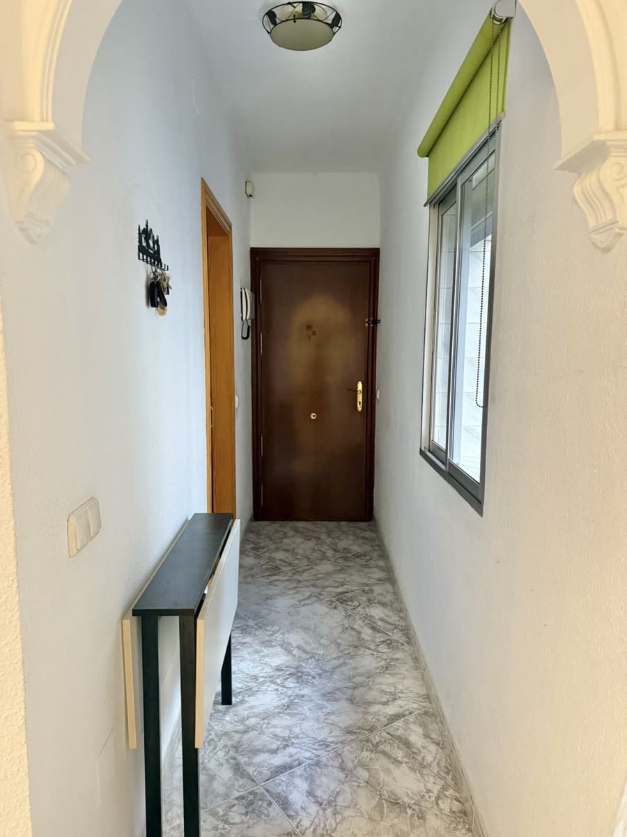 3 soveværelse Lejlighed til salg i Malaga by - € 245.000 (Ref: 10172162)