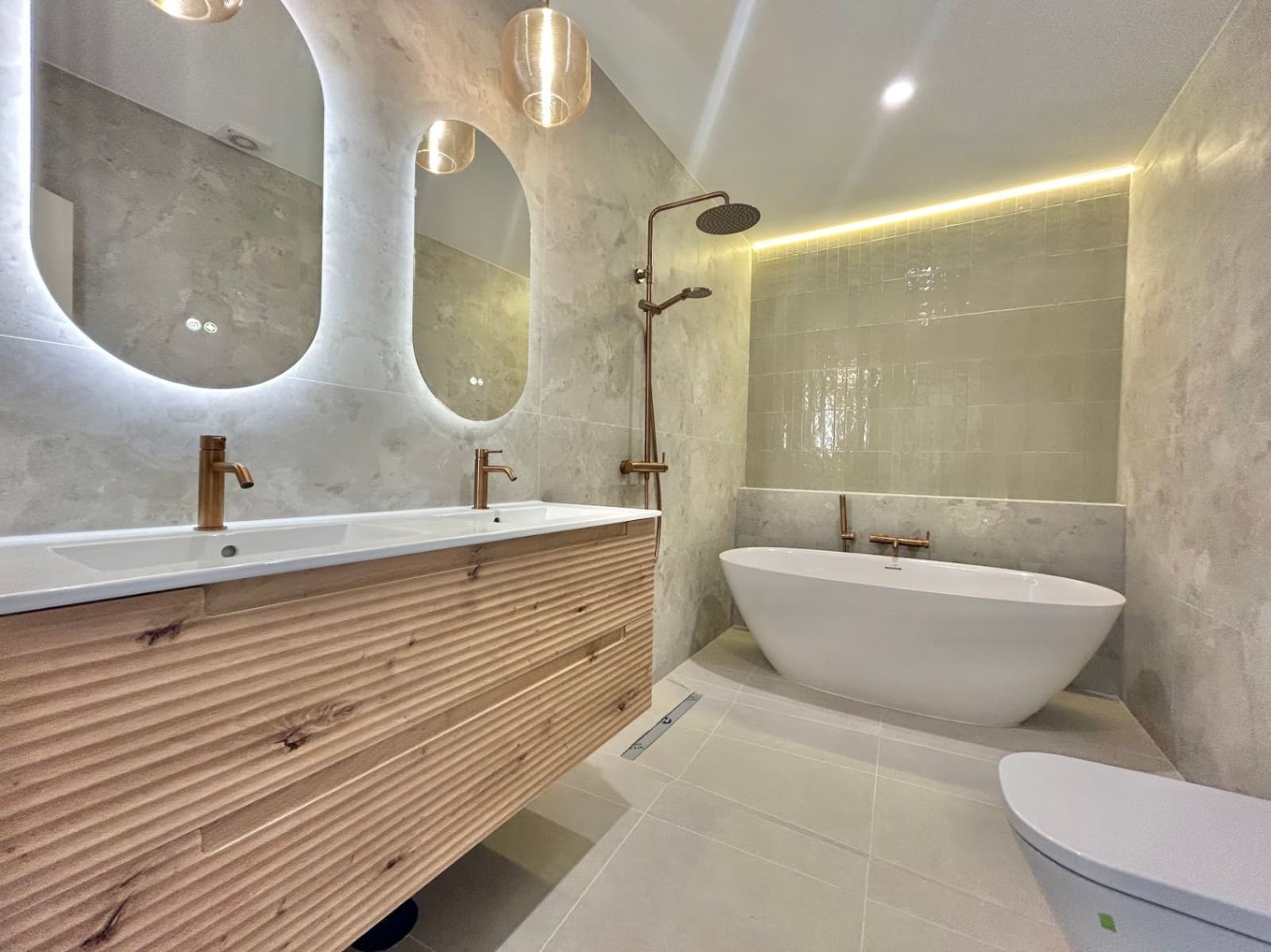 4 soveværelse Lejlighed til salg i Malaga by - € 1.250.000 (Ref: 10175695)