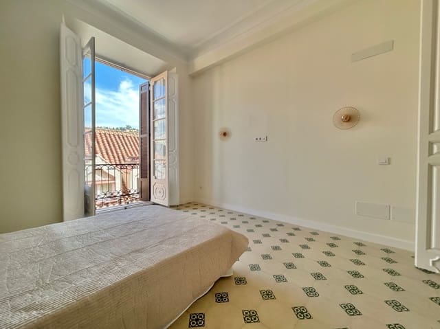 4 soveværelse Lejlighed til salg i Centro Historico, Málaga by - € 1.250.000 (Ref: 10175695)