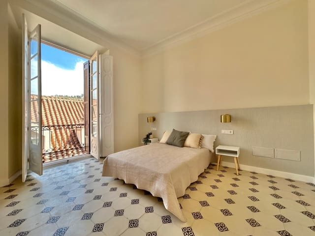 4 soveværelse Lejlighed til salg i Centro Historico, Málaga by - € 1.250.000 (Ref: 10175695)