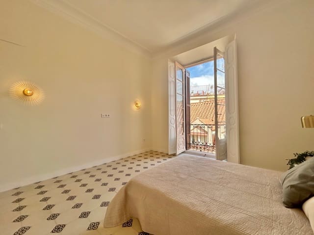 4 soveværelse Lejlighed til salg i Centro Historico, Málaga by - € 1.250.000 (Ref: 10175695)