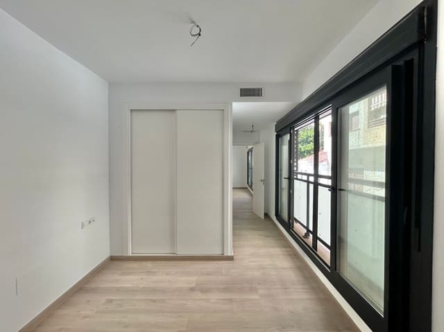 1 sypialnia Apartament na sprzedaż w Huelin, Miasto Málaga z garażem - 310 000 € (Ref: 10179559)