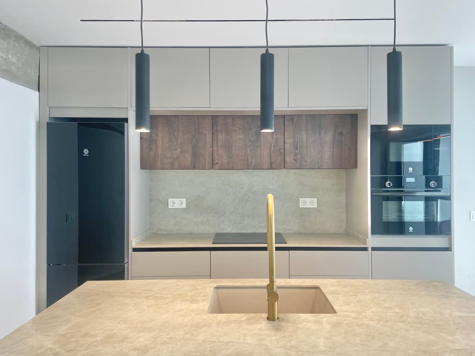 3 slaapkamer Villa te koop in Malaga stad met zwembad garage - € 750.000 (Ref: 8803272)