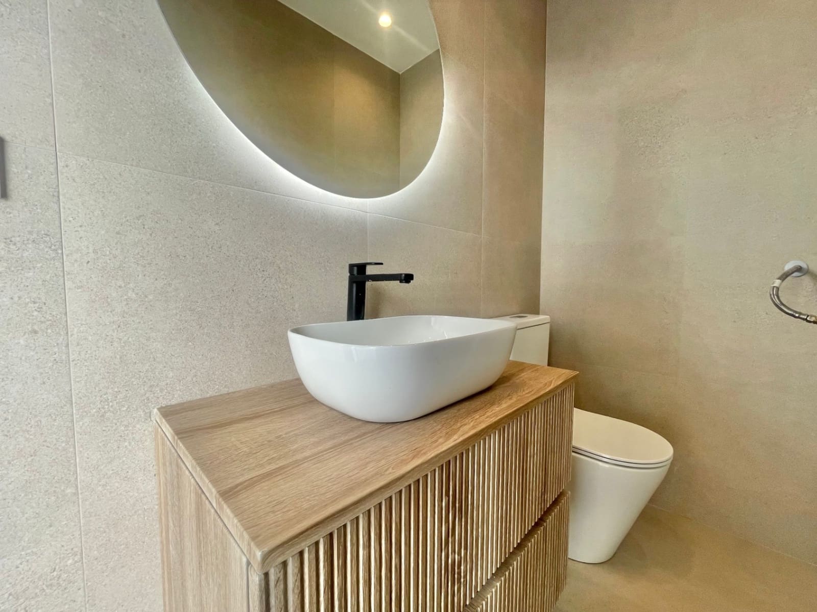 3 slaapkamer Villa te koop in Malaga stad met zwembad garage - € 750.000 (Ref: 8803272)