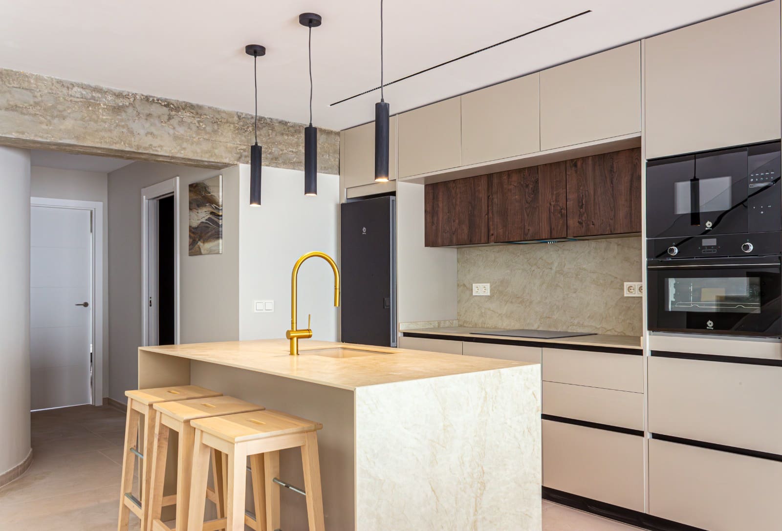 3 slaapkamer Villa te koop in Malaga stad met zwembad garage - € 750.000 (Ref: 8803272)