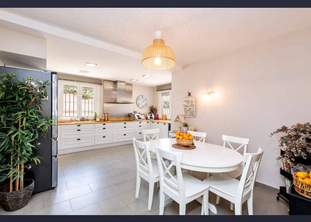 6 soveværelse Villa til salg i Alhaurin de la Torre med swimmingpool garage - € 855.000 (Ref: 8868449)