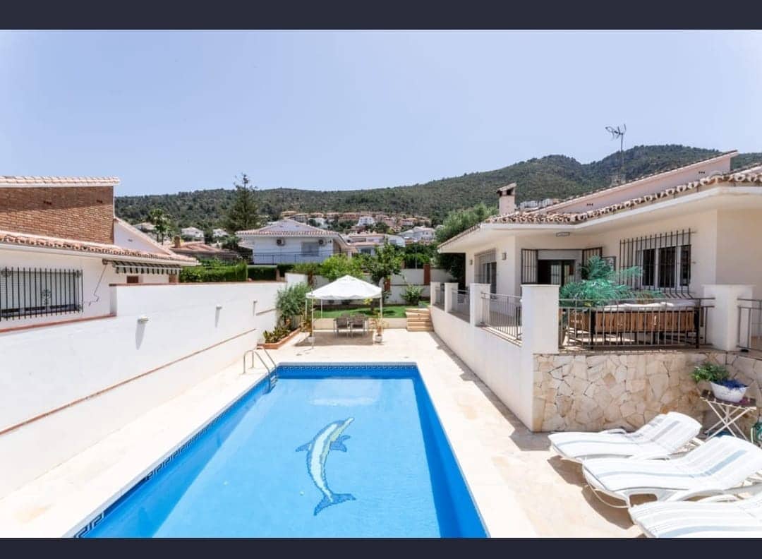 6 soveværelse Villa til salg i Alhaurin de la Torre med swimmingpool garage - € 855.000 (Ref: 8868449)