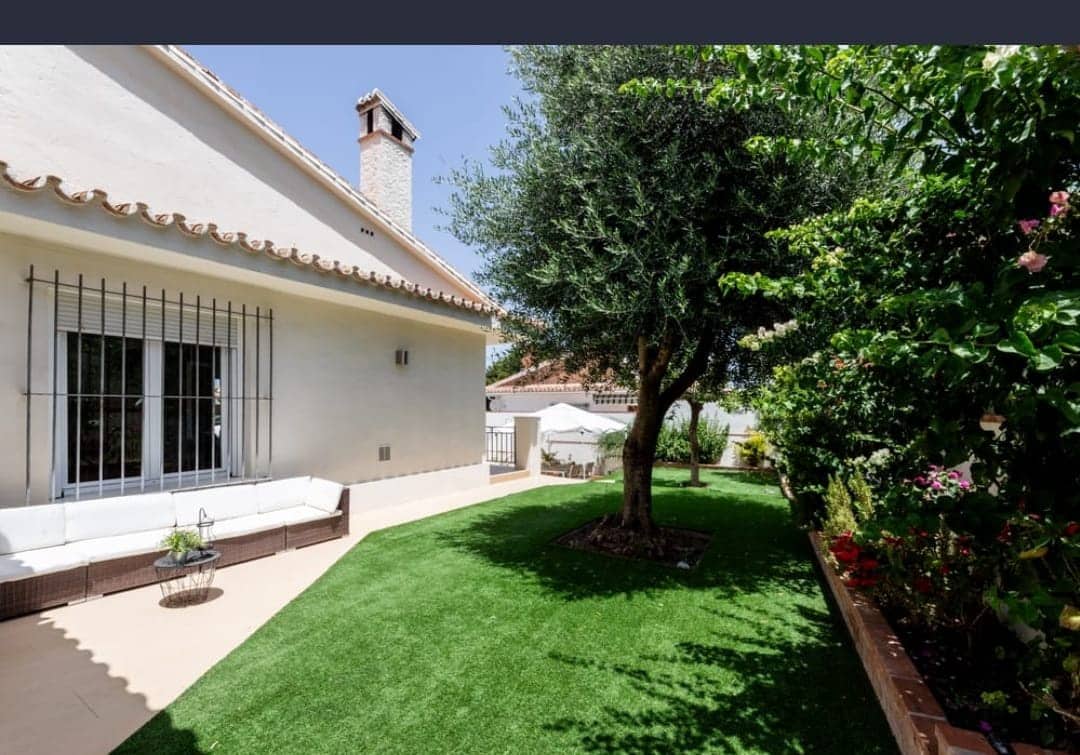 6 soveværelse Villa til salg i Alhaurin de la Torre med swimmingpool garage - € 855.000 (Ref: 8868449)