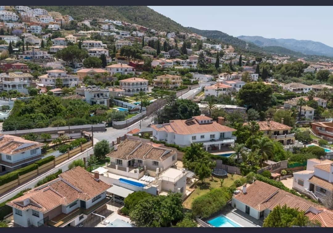 6 soveværelse Villa til salg i Alhaurin de la Torre med swimmingpool garage - € 855.000 (Ref: 8868449)