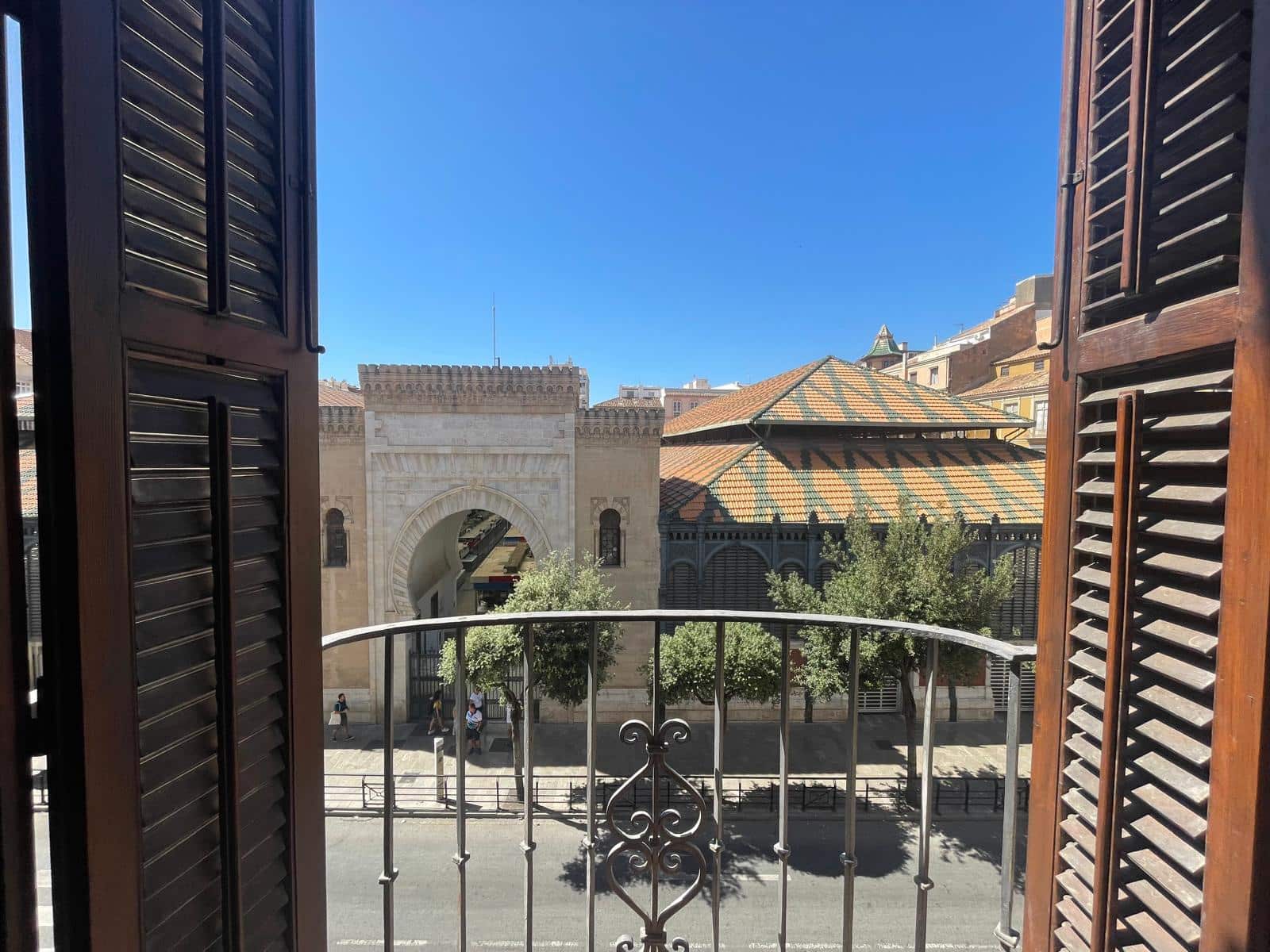 4 soveværelse Lejlighed til salg i Malaga by - € 699.000 (Ref: 8898109)