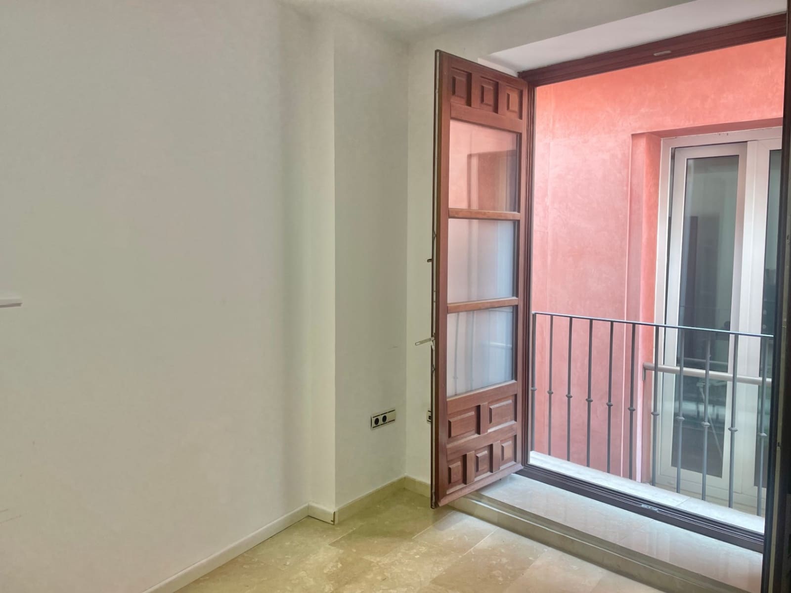 3 soveværelse Lejlighed til salg i Malaga by - € 599.000 (Ref: 8997324)