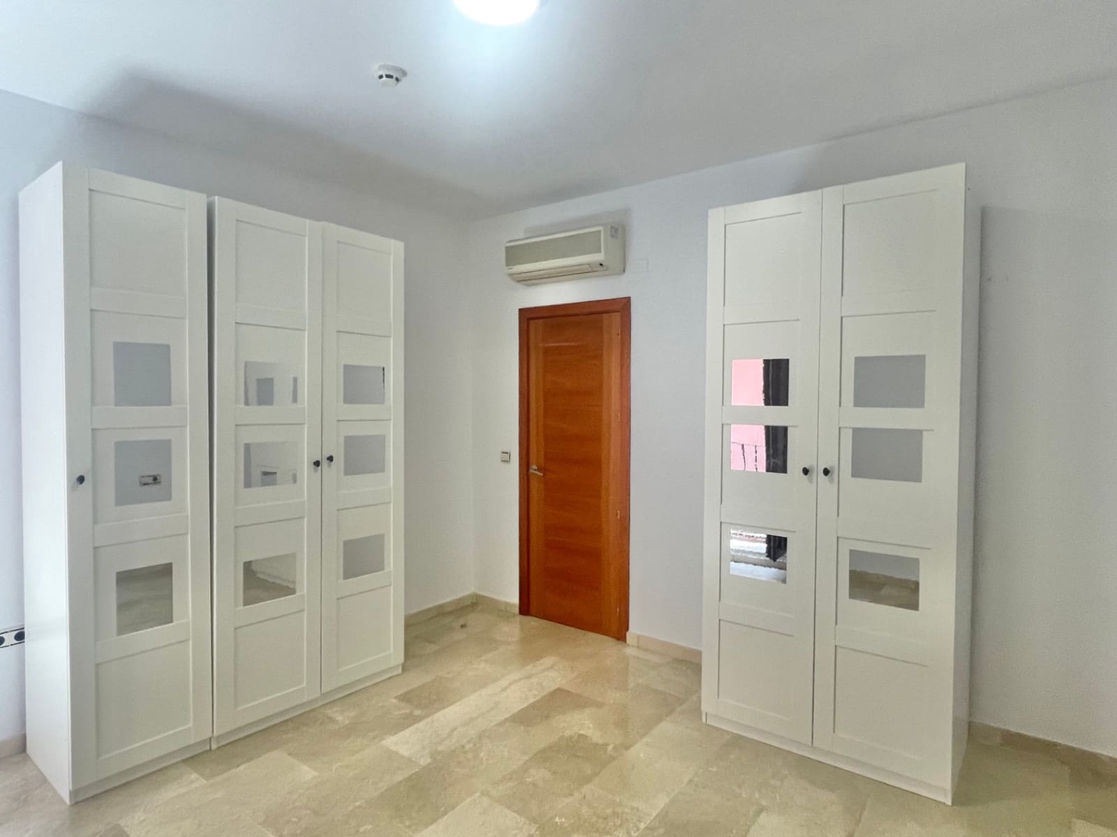 3 soveværelse Lejlighed til salg i Malaga by - € 599.000 (Ref: 8997324)