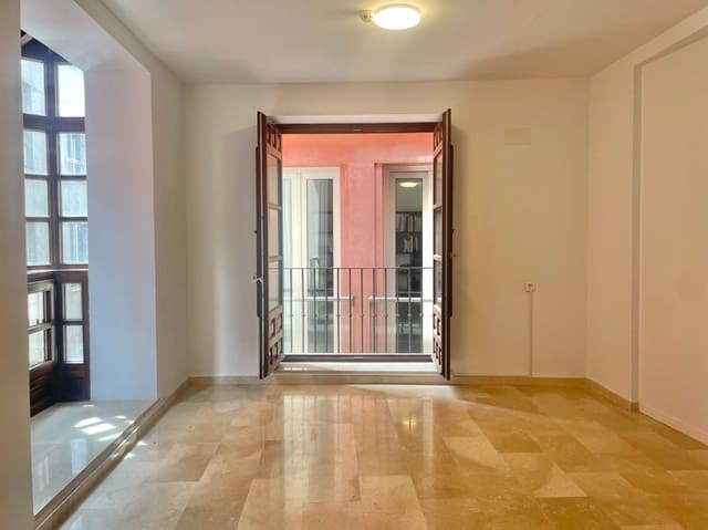 3 soveværelse Lejlighed til salg i Centro Historico, Málaga by - € 599.000 (Ref: 8997324)