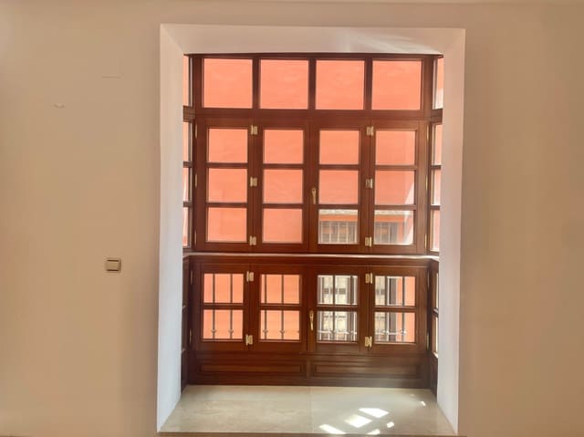 3 soveværelse Lejlighed til salg i Centro Historico, Málaga by - € 599.000 (Ref: 8997324)