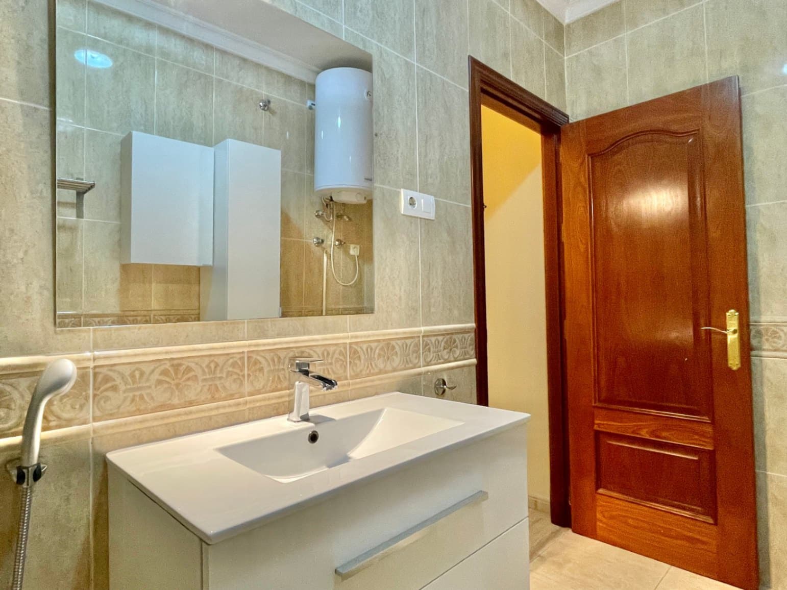 4 soveværelse Lejlighed til salg i Malaga by - € 1.175.000 (Ref: 9006538)