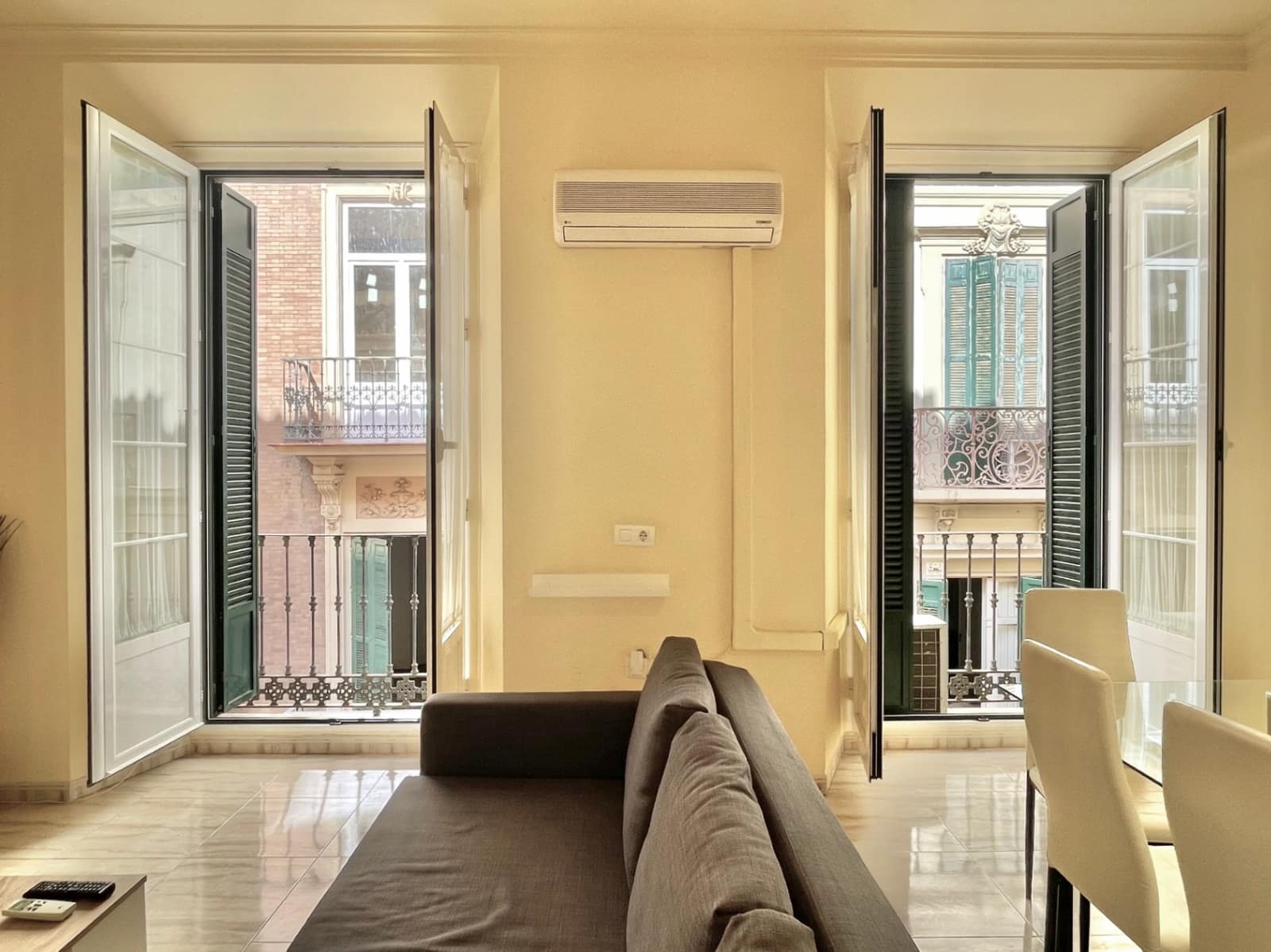 4 soveværelse Lejlighed til salg i Malaga by - € 1.175.000 (Ref: 9006538)