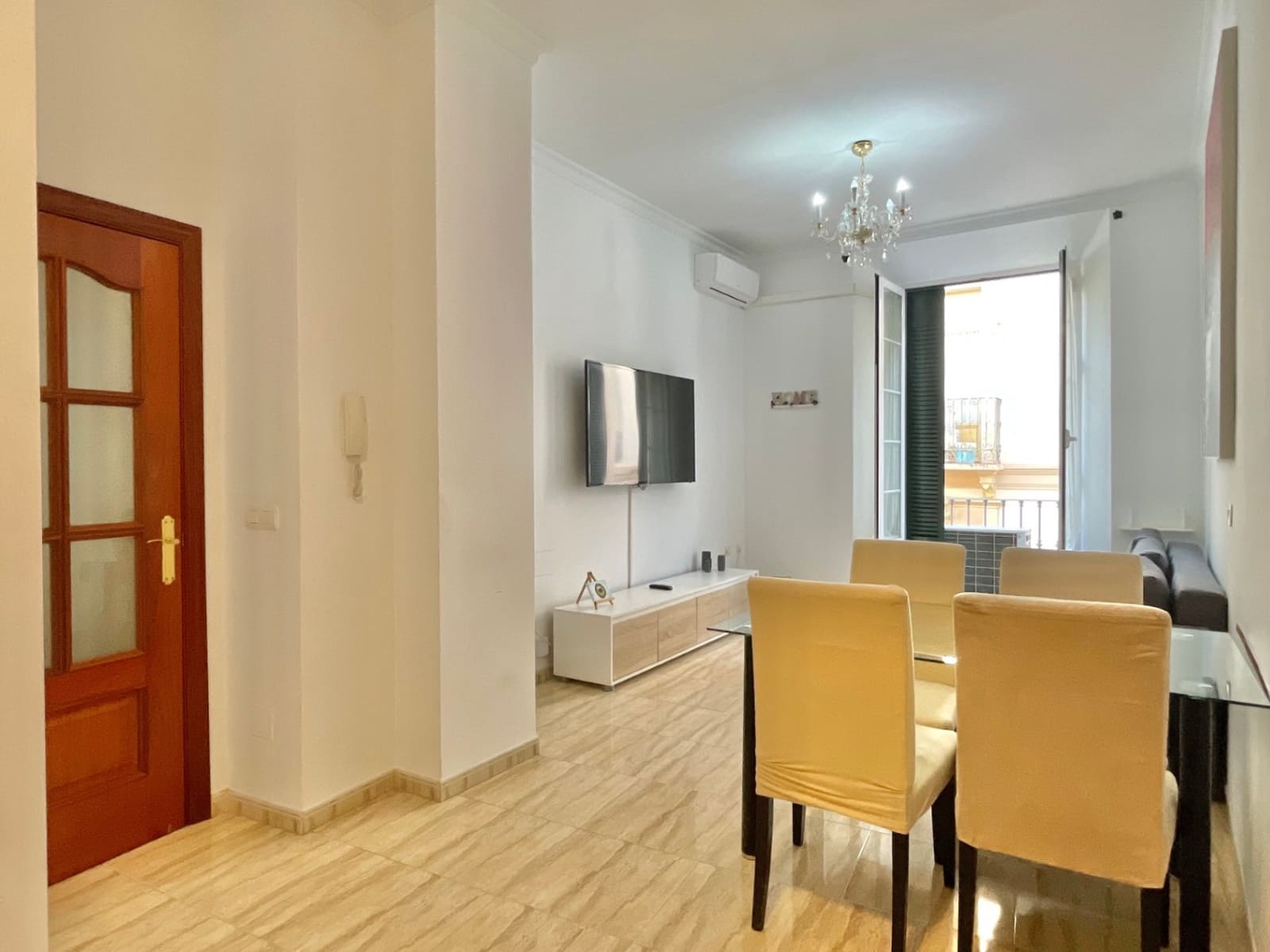 4 soveværelse Lejlighed til salg i Malaga by - € 1.175.000 (Ref: 9006538)